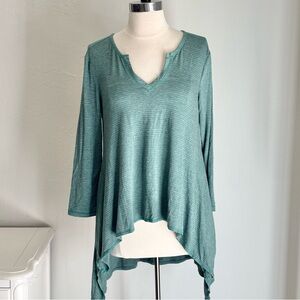 Studio M Split Neck Striped Handkerchief
Hem Tunic 3/4 Sleeve Teal Gray, S NWT